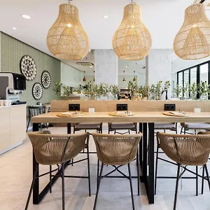 Hotel Alameda Centro Affiliated By Meliá, Màlaga